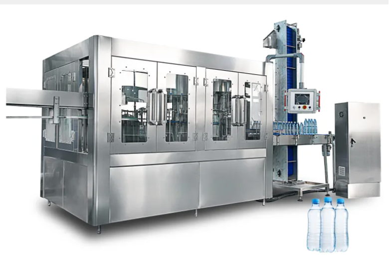 Máquina llenadora de agua para agua embotellada en PET