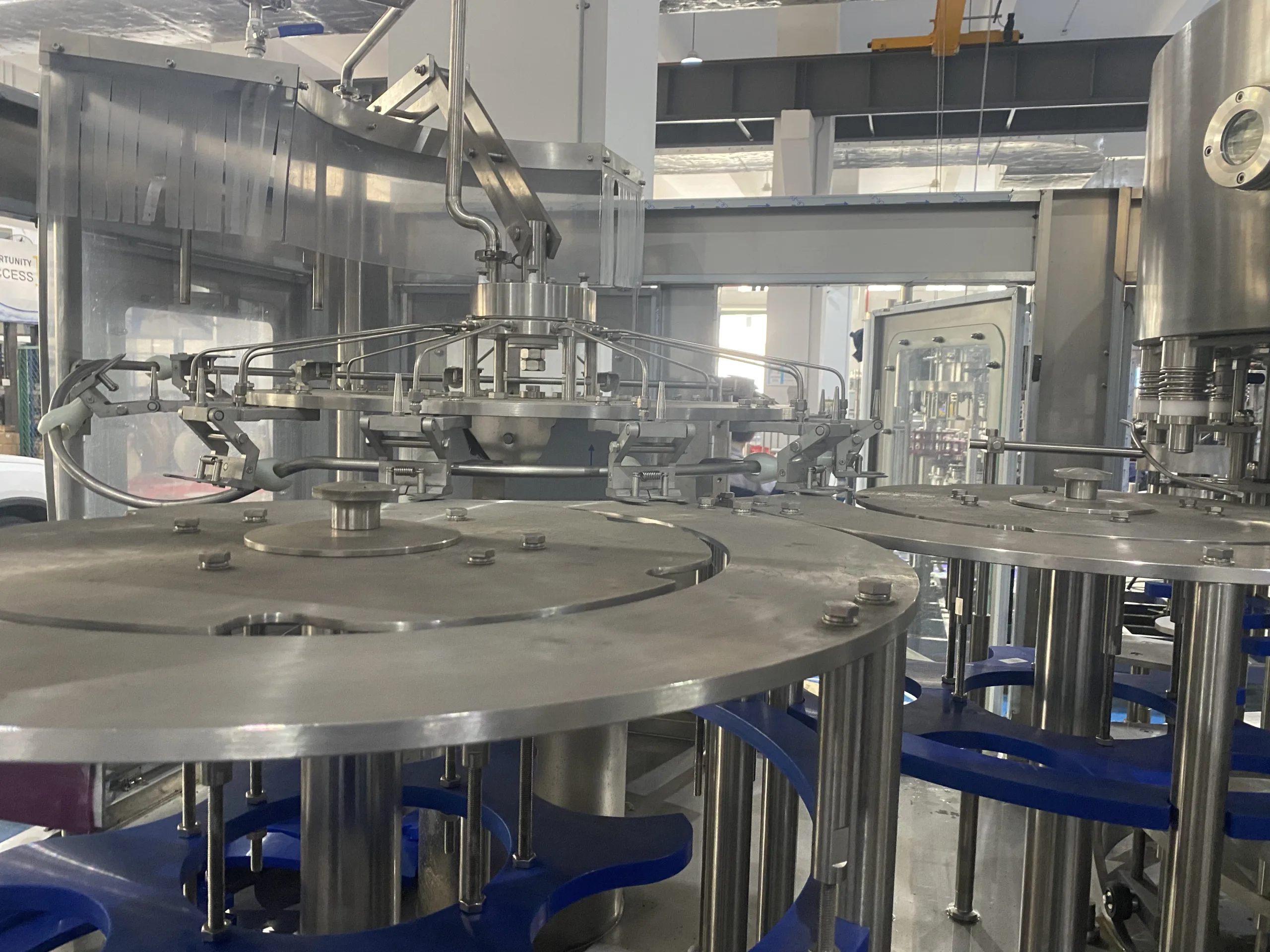 XGF10-8-4 Plastic Barrel Washing Filling Capping Machine For 5 To 20 L