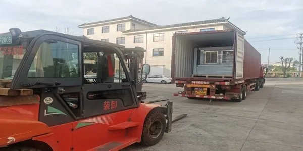 Полностью автоматическая линия розлива воды в бутылки отправляется в Индонезию Полностью автоматическая линия розлива воды в бутылки отправляется в Индонезию