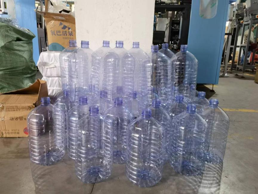 Automatic 5-15 Liters Bottle Blowing Machine