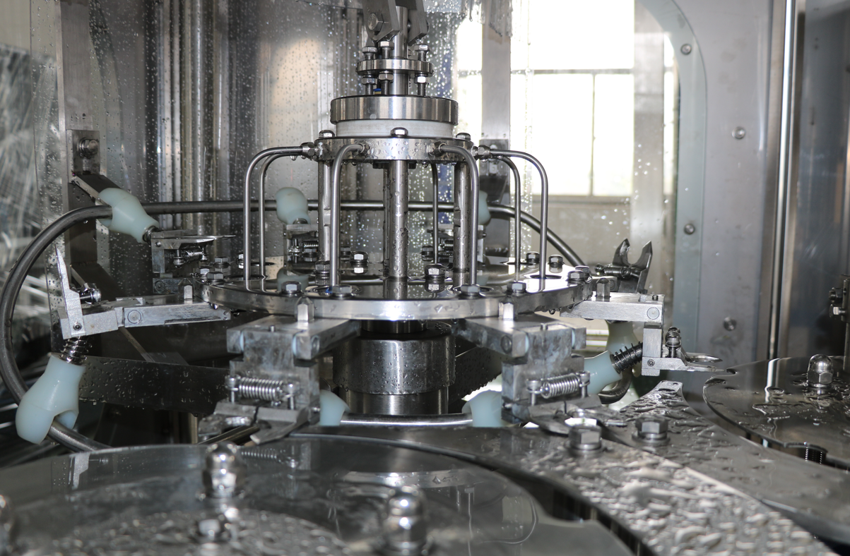 2000BPH PET Bottle Mineral Water Filling / Bottling Plant / Production Line Turnkey Project Factory Supplier