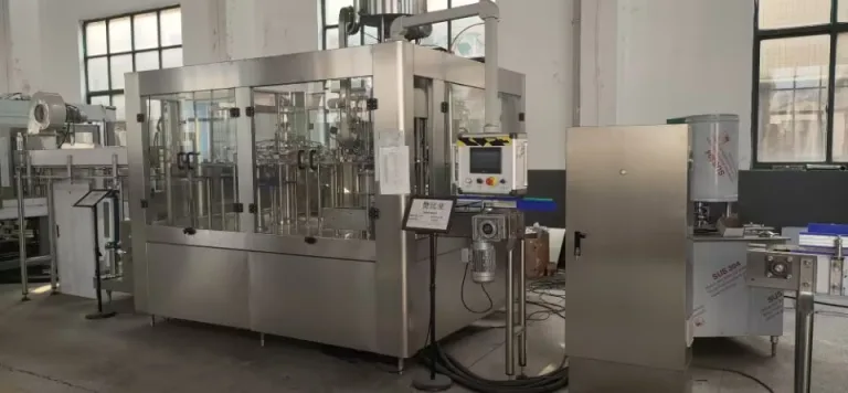 8000BPH DXGF24-24-8 Automatic 200-2000ml Liquid Soft Drink Soda Filling Bottle Carbonated Water Bottling Machine