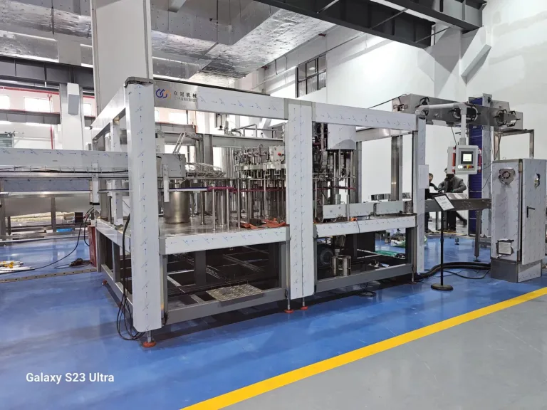 10000BPH DXGF32-32-8 Automatic 3 in 1 CSD Carbonated Beverage Soda Sparkling Water Soft Drinks Filling Machine Production Line