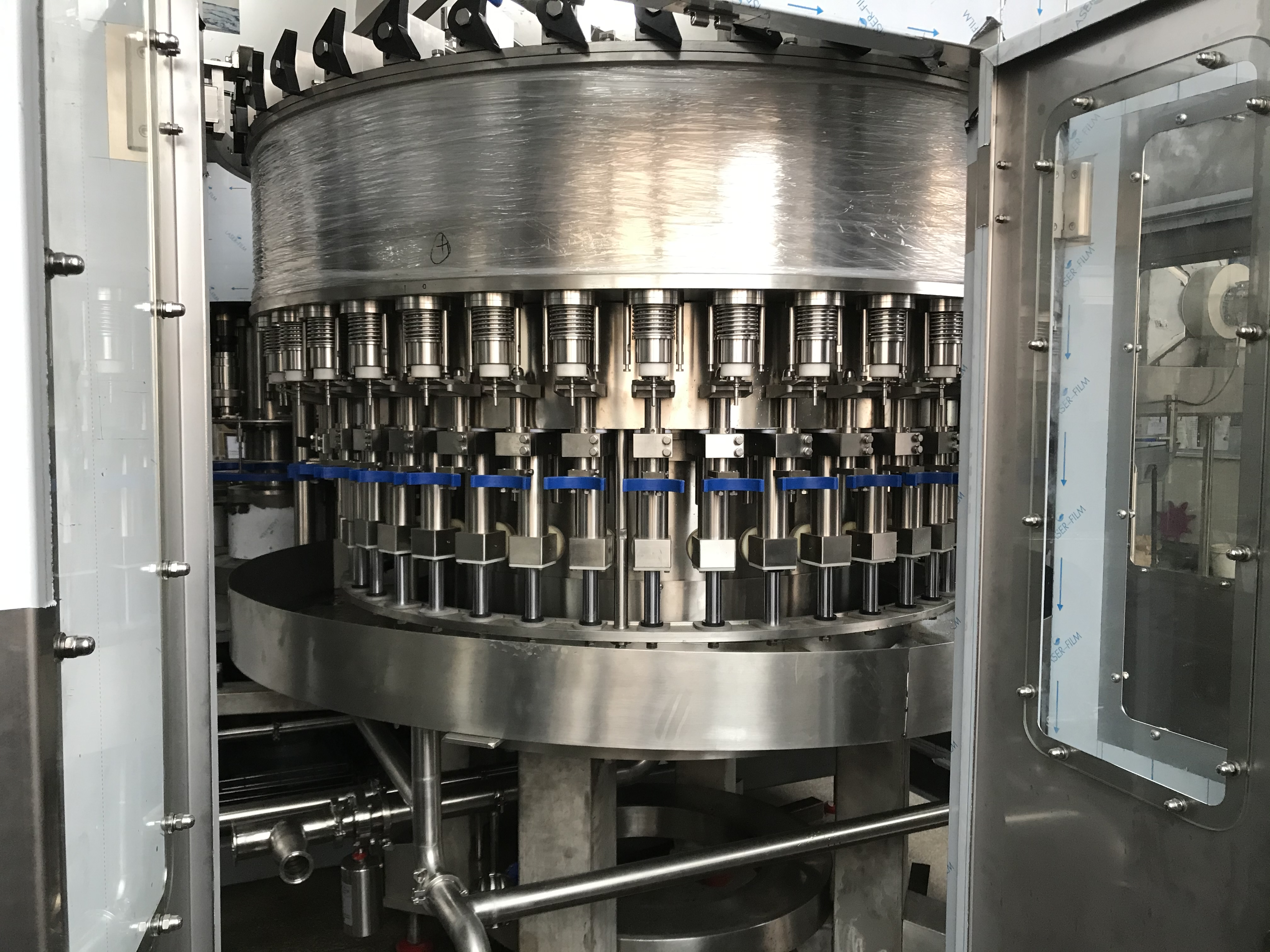 XGF40-40-10 18000BPH Complete Plastic Bottle Water Production Linepet Bottle Mineral Water Filling Line