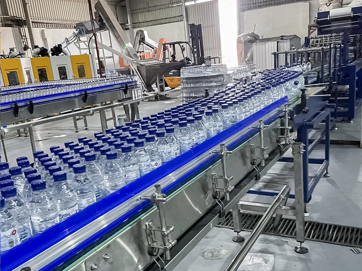 Ligne de remplissage d'eau Zimbabwe 2022BPH 12000