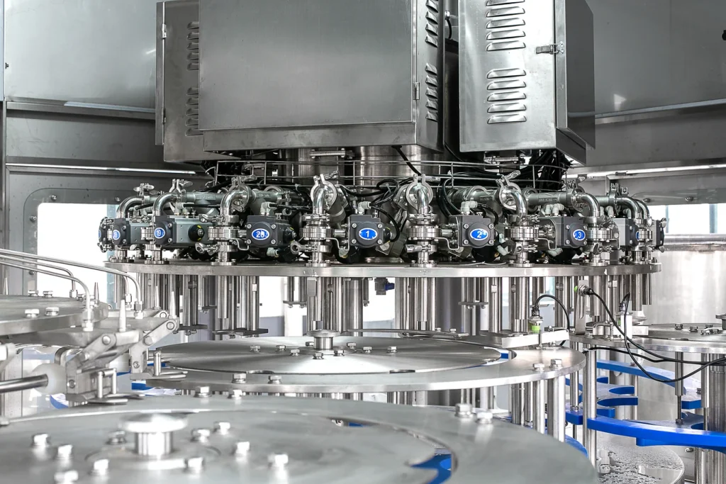 High-speed water filling machine